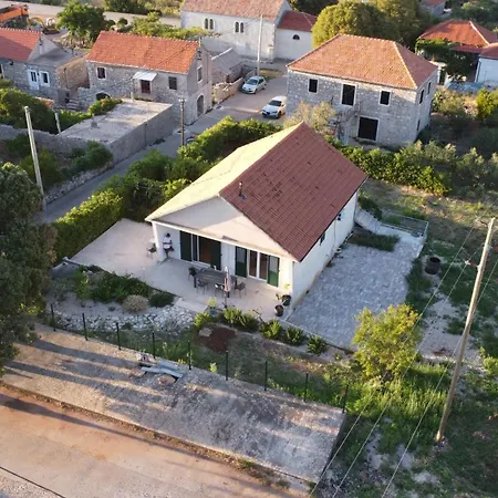 Cozy House Pavicic In Hvar * Poljica (Hvar)