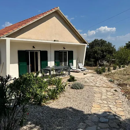 Cozy House Pavicic In Hvar Vikendica *