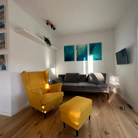 Cozy House Pavicic In Hvar Vikendica *