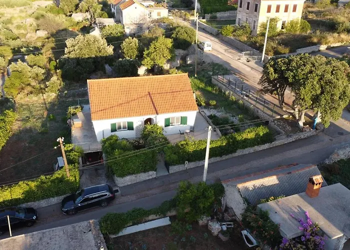 Cozy House Pavicic In Hvar Casa de Férias *