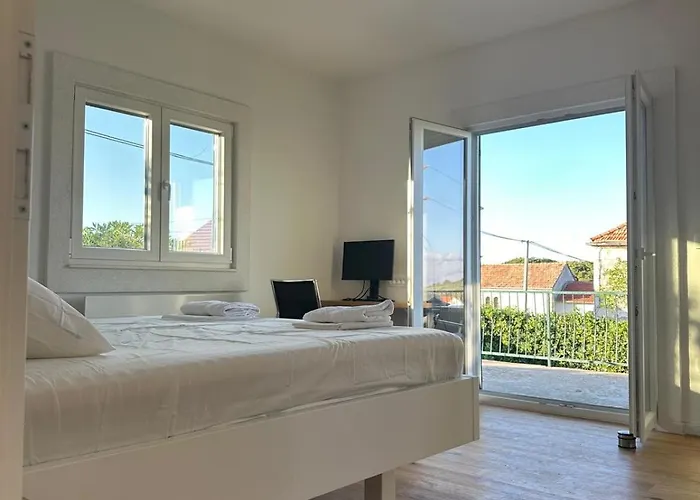 Cozy House Pavicic In Hvar Casa de Férias *