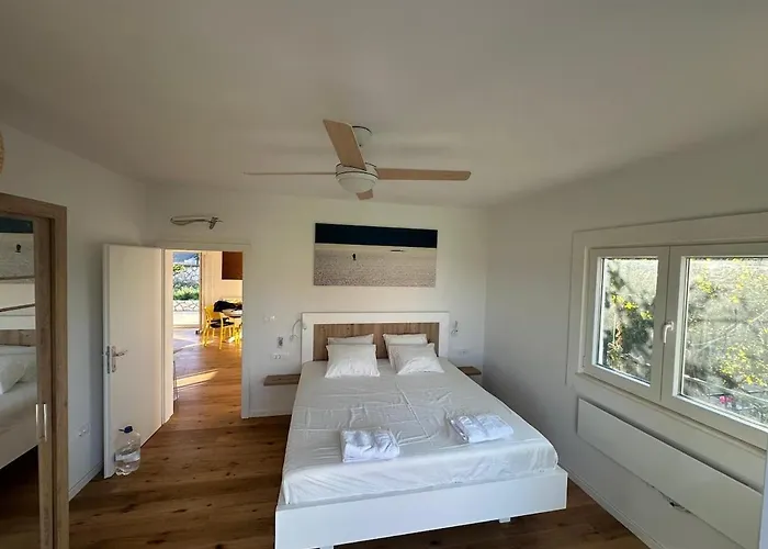 Cozy House Pavicic In Hvar Poljica (Hvar)