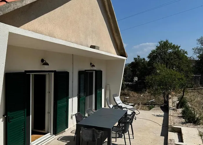 Casa de Férias Cozy House Pavicic In Hvar