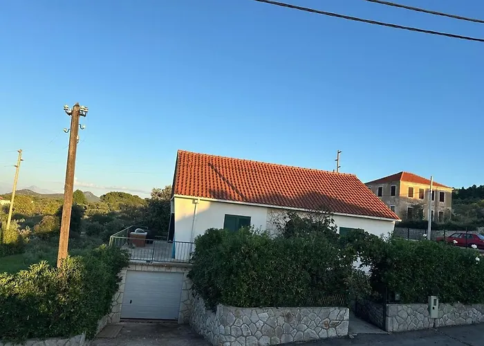 Cozy House Pavicic In Hvar Casa de Férias
