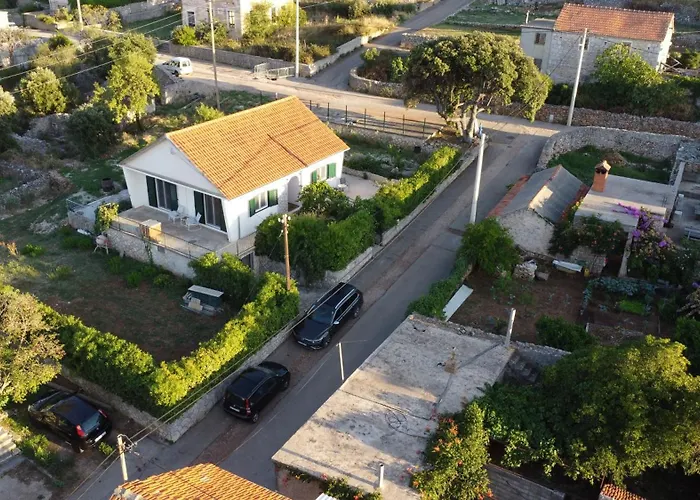 Cozy House Pavicic In Hvar Poljica (Hvar)