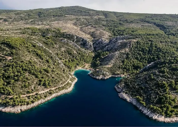 Cozy House Pavicic In Hvar Casa de Férias *