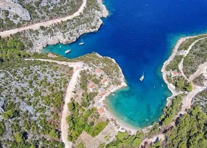 Cozy House Pavicic In Hvar * Poljica (Hvar)