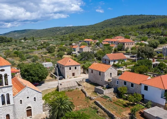 Cozy House Pavicic In Hvar Casa de Férias